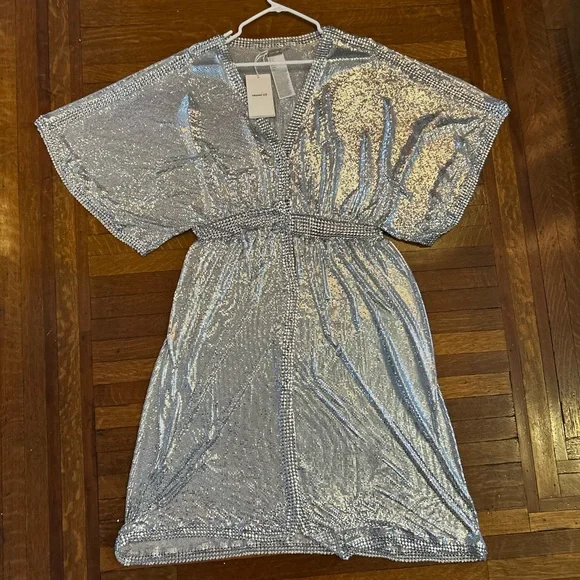 NWT Paco Rabanne x H&M Silver Metal-Mesh Dress is available for purchase on  au PAY Market - Imported Goods Online Store Co.Ltd. | au PAY Market -  Online Shopping Site